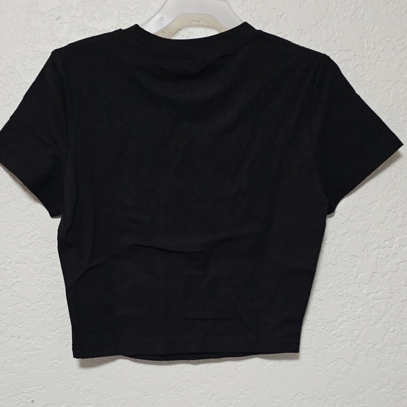 Just a girl Black and Pink Crop top Baby tee Size Large New - Picture 3 of 6